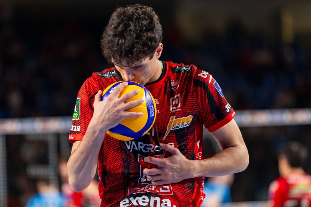 SuperLega, Verona non si ferma più: Soli batte la sua ex Trento e resta in vetta. Perugia e Civitanova ok SuperLega, Verona non si ferma più: Soli batte la sua ex Trento e resta in vetta. Perugia e Civitanova ok