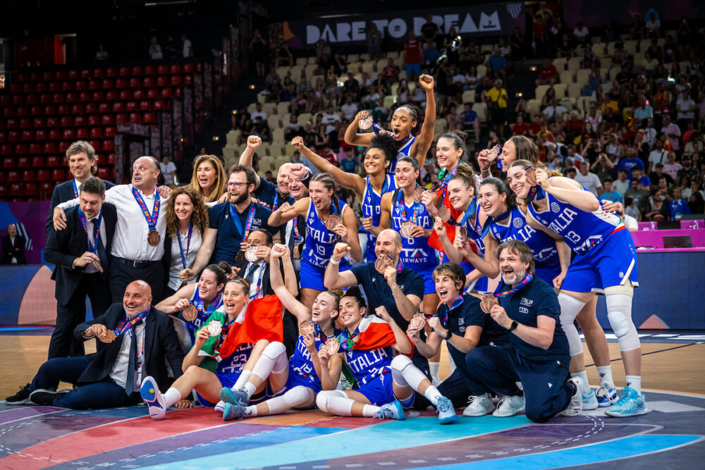 Basket femminile: Italia, le convocate per il torneo di La Linea. C’è l’intero roster del bronzo europeo Basket femminile: Italia, le convocate per il torneo di La Linea. C’è l’intero roster del bronzo europeo