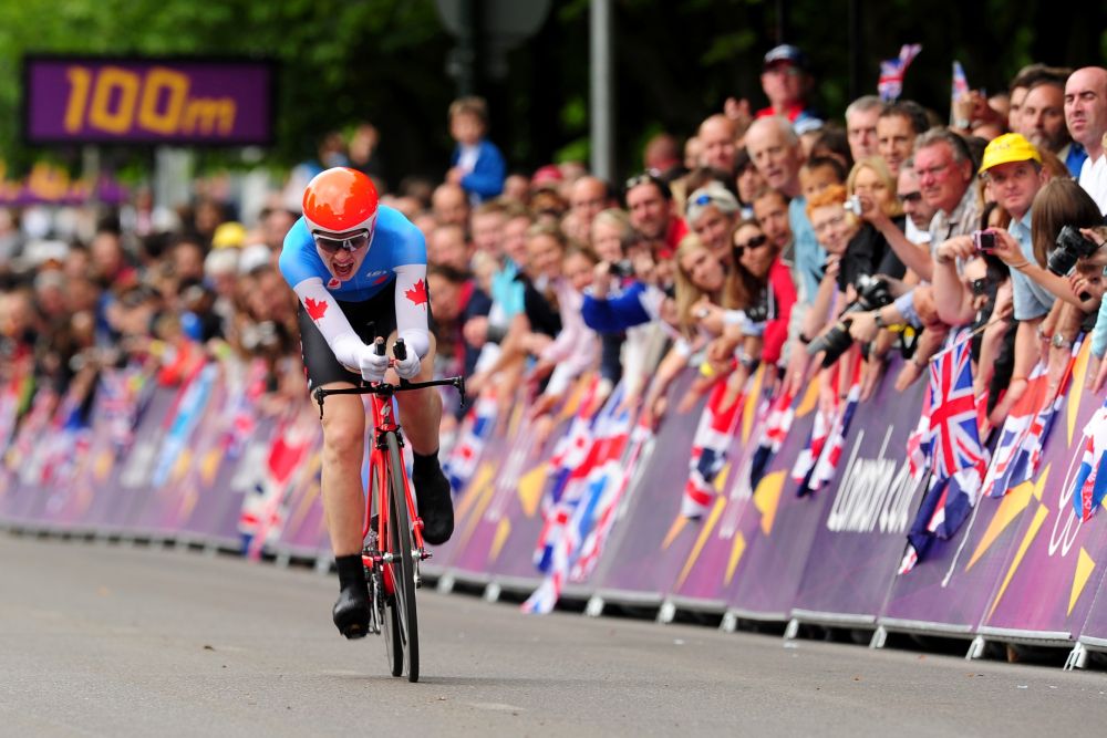 Clara Hughes l'atleta che ha vinto le Olimpiadi nel ciclismo e pattinaggio di velocità