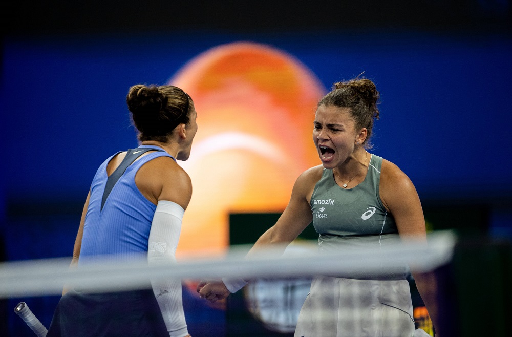 Dove vedere in tv Errani/Paolini Hsieh/Ostapenko oggi, WTA Finals 2025: orario, programma, streaming Dove vedere in tv Errani/Paolini Hsieh/Ostapenko oggi, WTA Finals 2025: orario, programma, streaming