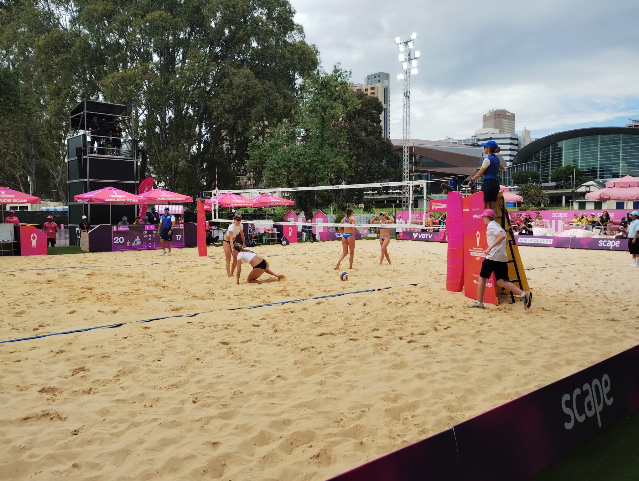 Azzurre in controllo: Gottardi e Orsi Toth aprono il Mondiale di Adelaide con un successo netto Azzurre in controllo: Gottardi e Orsi Toth aprono il Mondiale di Adelaide con un successo netto