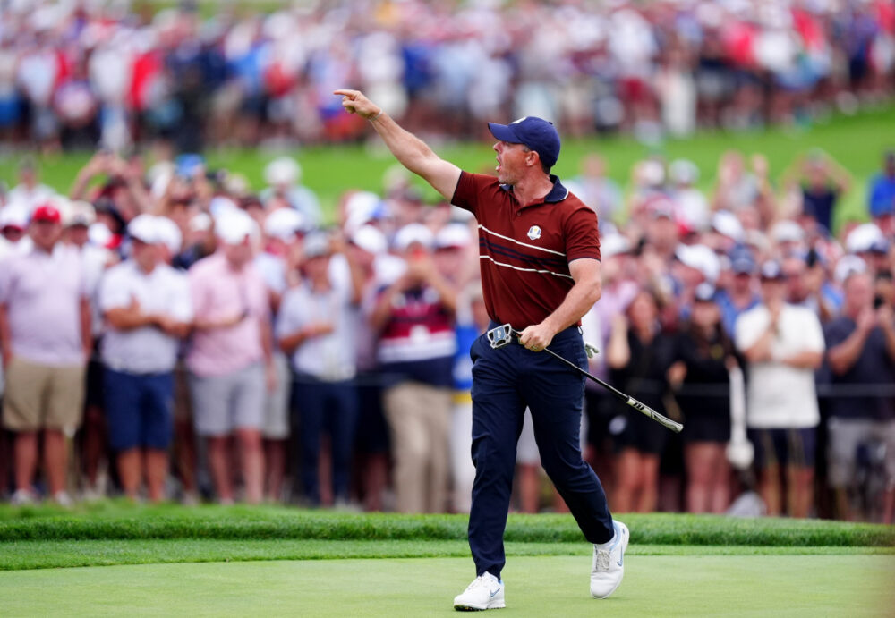 Golf, McIlroy prende la co leadership durante il moving day insieme a Neergaard Petersen