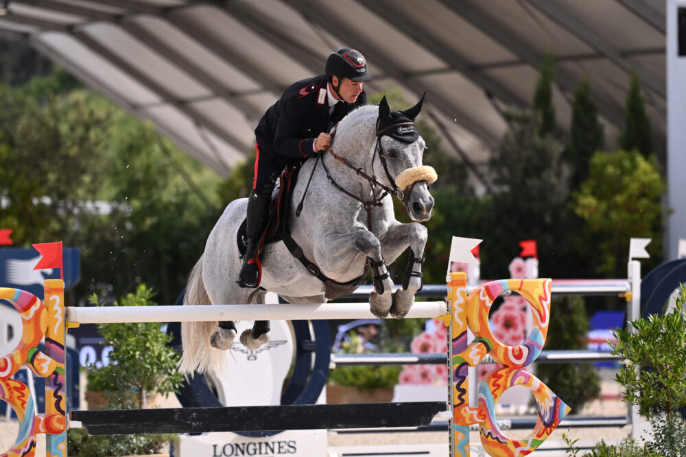 Equitazione, Emanuele Gaudiano ai piedi del podio in Coppa del Mondo a Verona. Vince Deusser Equitazione, Emanuele Gaudiano ai piedi del podio in Coppa del Mondo a Verona. Vince Deusser