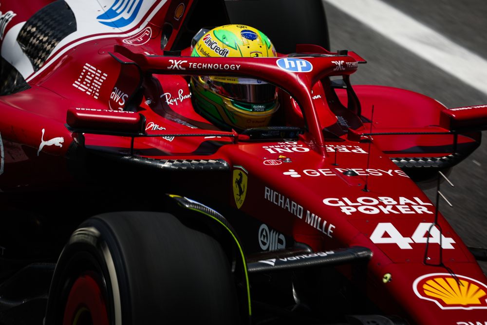 Lewis Hamilton prova a pensare positivo: “Partendo 11° non dovrò fare altro che correre divertendomi” Lewis Hamilton prova a pensare positivo: “Partendo 11° non dovrò fare altro che correre divertendomi”