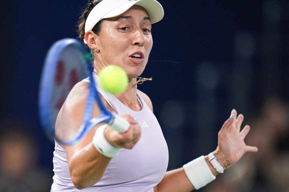 WTA Finals 2025, Pegula doma Gauff nel derby statunitense WTA Finals 2025, Pegula doma Gauff nel derby statunitense