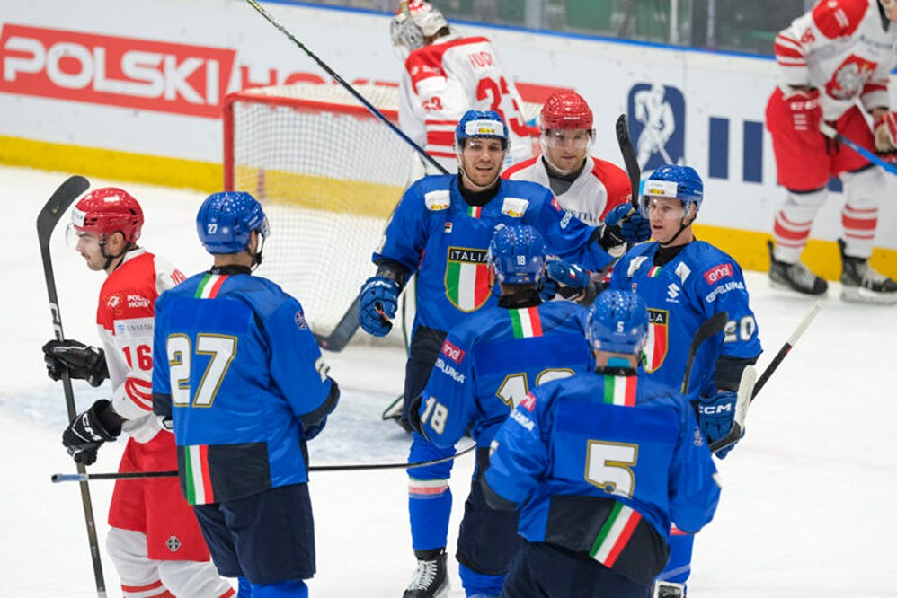 Hockey ghiaccio, i convocati dell’Italia per la European Cup of Nations: 29 azzurri di scena a Budapest Hockey ghiaccio, i convocati dell’Italia per la European Cup of Nations: 29 azzurri di scena a Budapest