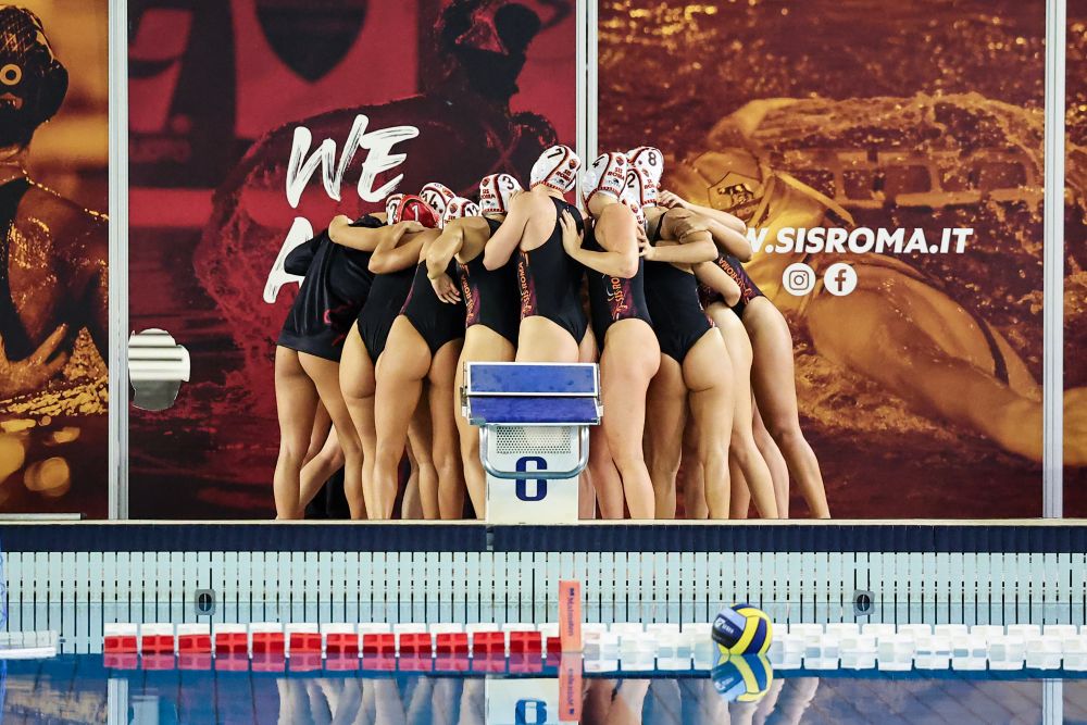 Pallanuoto, serie A1 Femminile 2025 2026. La SIS Roma dilaga con il Civitavecchia, annullata Ekipé Orizzonte Bogliasco Pallanuoto, serie A1 Femminile 2025 2026. La SIS Roma dilaga con il Civitavecchia, annullata Ekipé Orizzonte Bogliasco
