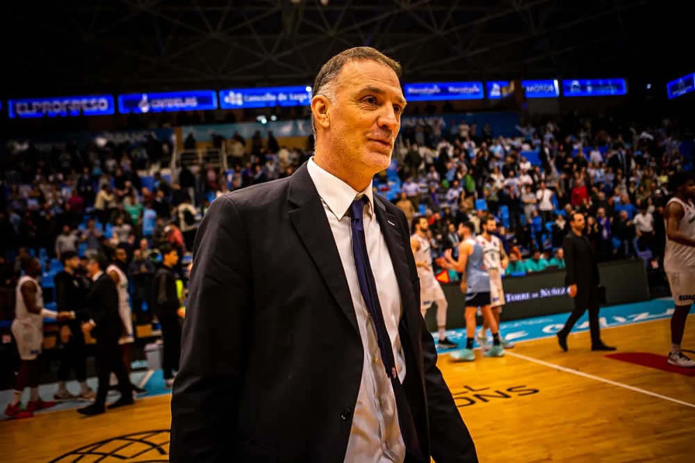 Basket: Veljko Mrsic nuovo allenatore di Sassari, sostituisce Bulleri Basket: Veljko Mrsic nuovo allenatore di Sassari, sostituisce Bulleri