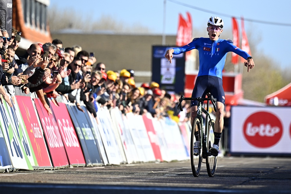 ciclocross apoteosi azzurra a middelkerke grigolini e pezzo rosola firmano la doppietta tra gli juniores da Oasport.it ciclocross apoteosi azzurra a middelkerke grigolini e pezzo rosola firmano la doppietta tra gli juniores