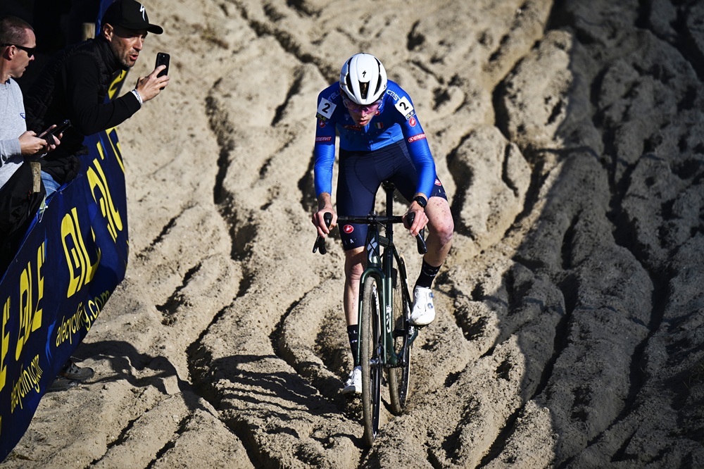 Ciclocross, Grigolini terzo in Coppa del Mondo a Tabor tra gli Under 19