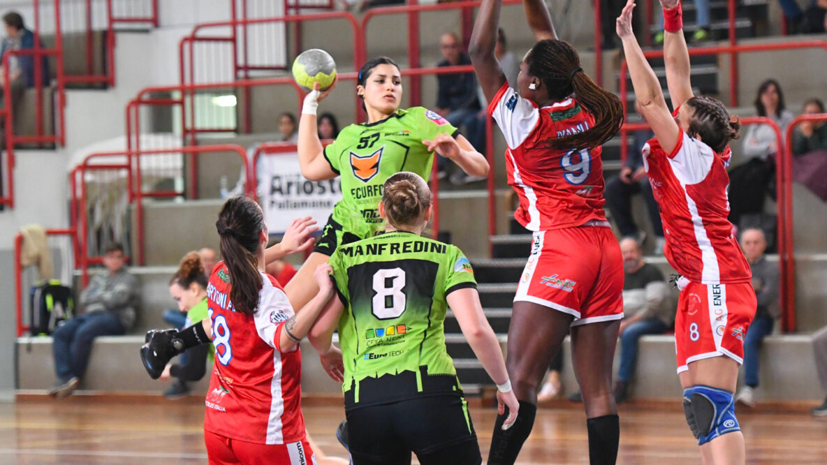 Pallamano, Serie A1: Mezzocorona e Ferrara protagoniste in attesa delle ‘big’ Pallamano, Serie A1: Mezzocorona e Ferrara protagoniste in attesa delle ‘big’