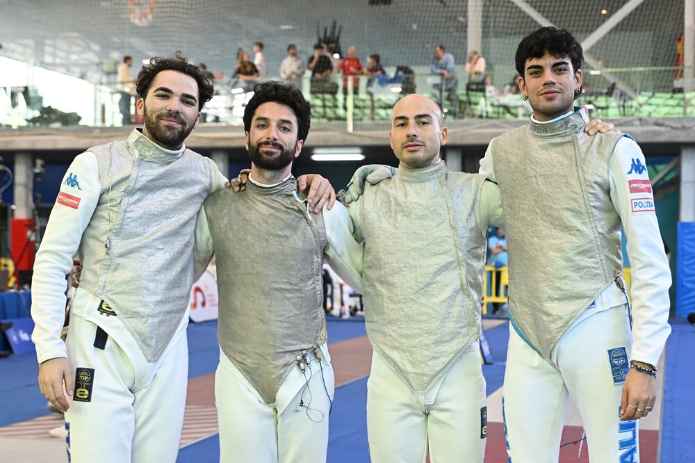 Scherma, i fiorettisti azzurri sono secondi all’esordio in Coppa del Mondo Scherma, i fiorettisti azzurri sono secondi all’esordio in Coppa del Mondo