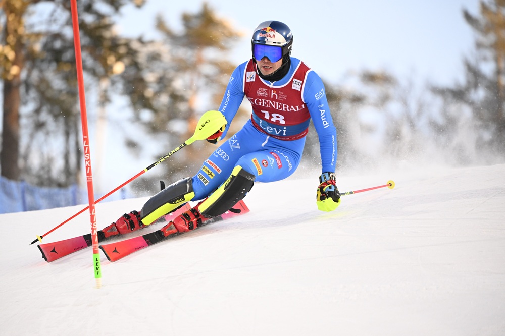 sci alpino kastlunger e mondinelli le luci azzurre dello slalom a levi purtroppo il solito vinatzer