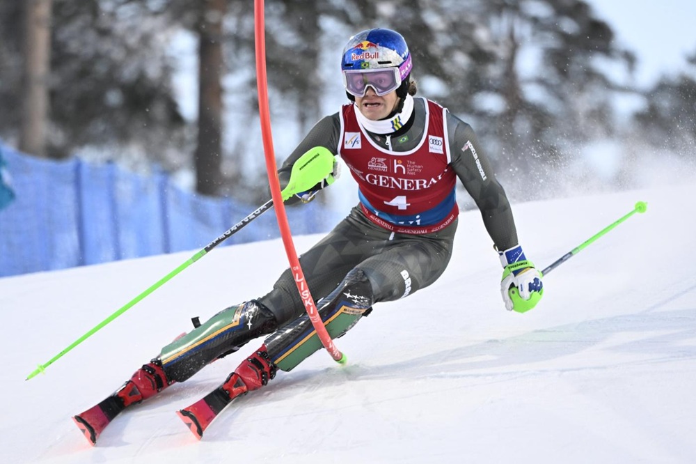 IL GIORNO DEL BRASILE! Lucas Pinheiro Braathen fa ballare la samba nello slalom di Levi! Kastlunger vicino alla top10 IL GIORNO DEL BRASILE! Lucas Pinheiro Braathen fa ballare la samba nello slalom di Levi! Kastlunger vicino alla top10