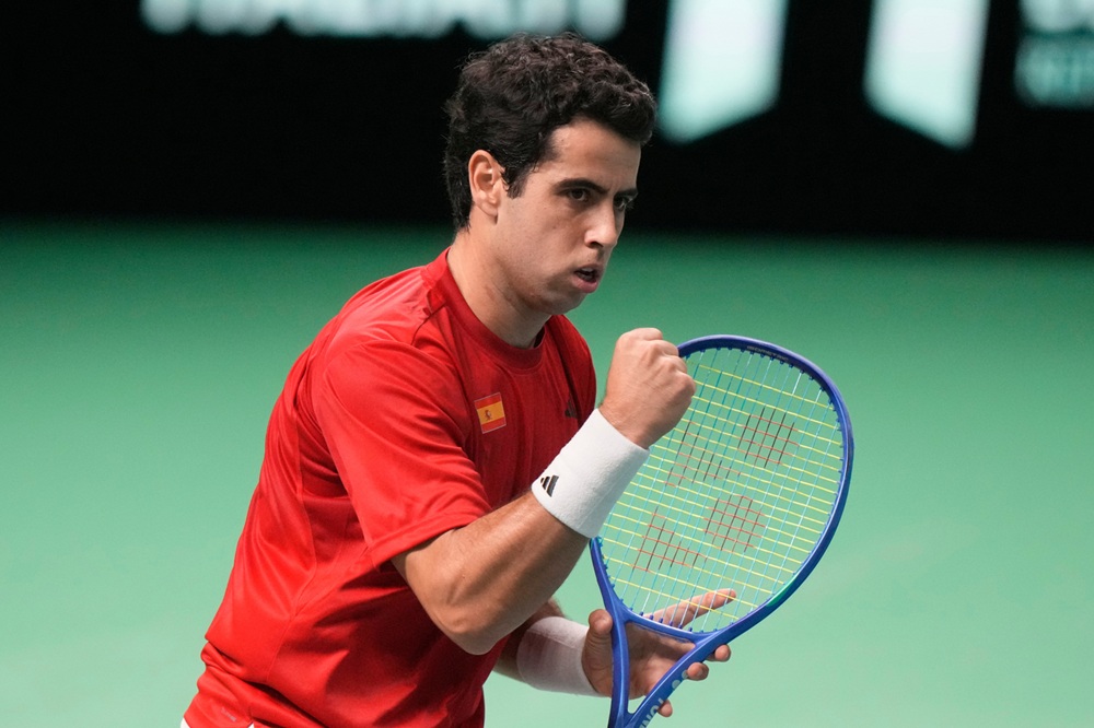 Coppa Davis 2025, Munar tiene in vita la Spagna. Batte Lehecka e porta la sfida al doppio