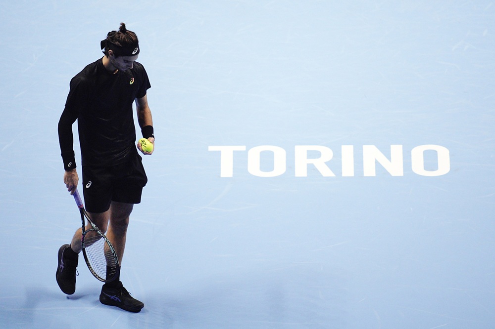 Alcaraz nella sua miglior versione elimina Musetti a Torino e sarà n.1 a fine anno