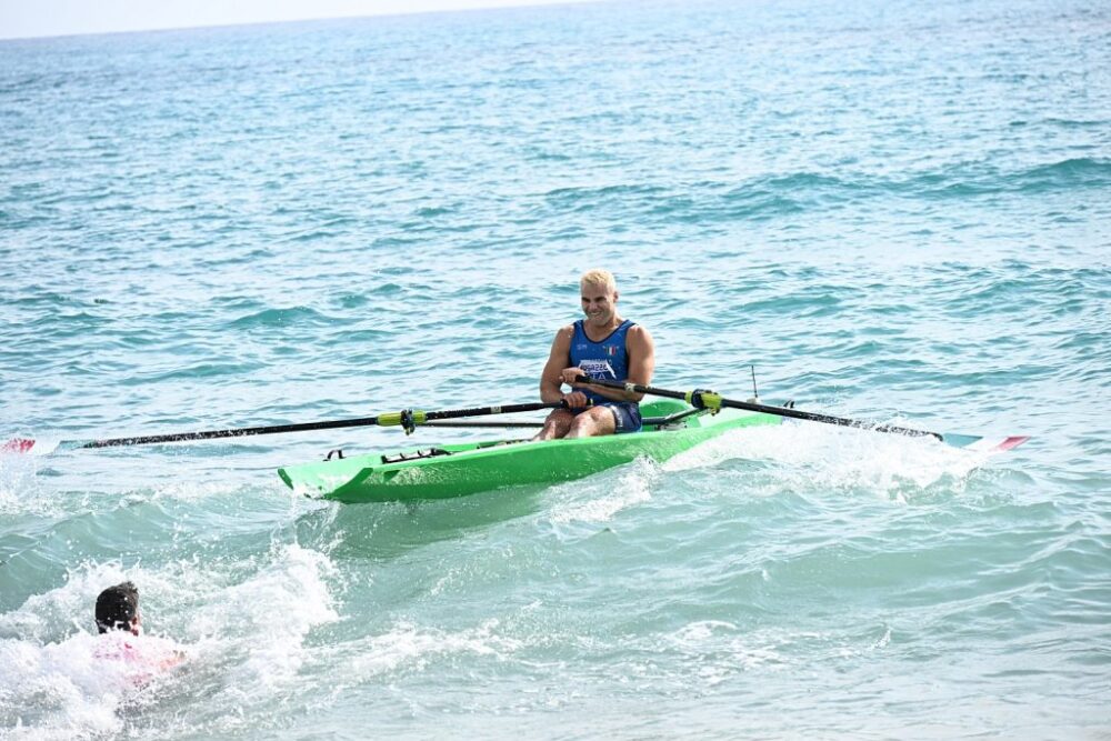 Canottaggio beach sprint, Cesarini/Ceccarino volano ai quarti ai Mondiali! Fugazzotto di bronzo tra gli U19 Canottaggio beach sprint, Cesarini/Ceccarino volano ai quarti ai Mondiali! Fugazzotto di bronzo tra gli U19