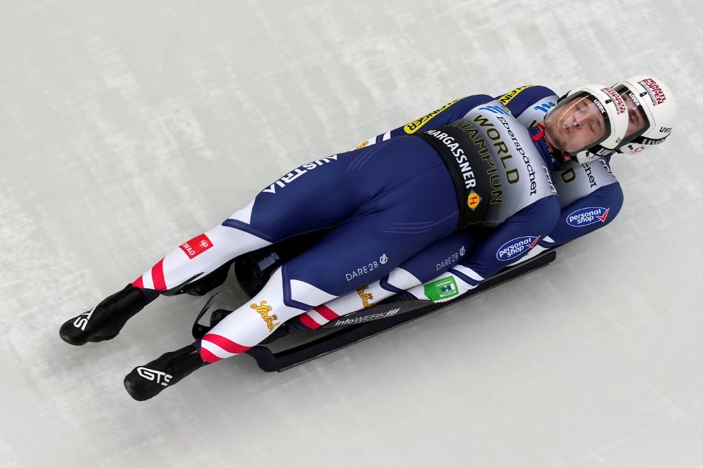 Slittino, Gatt/Schoepf vincono a Winterberg, chiudono la top10 Brunner/Weissensteiner