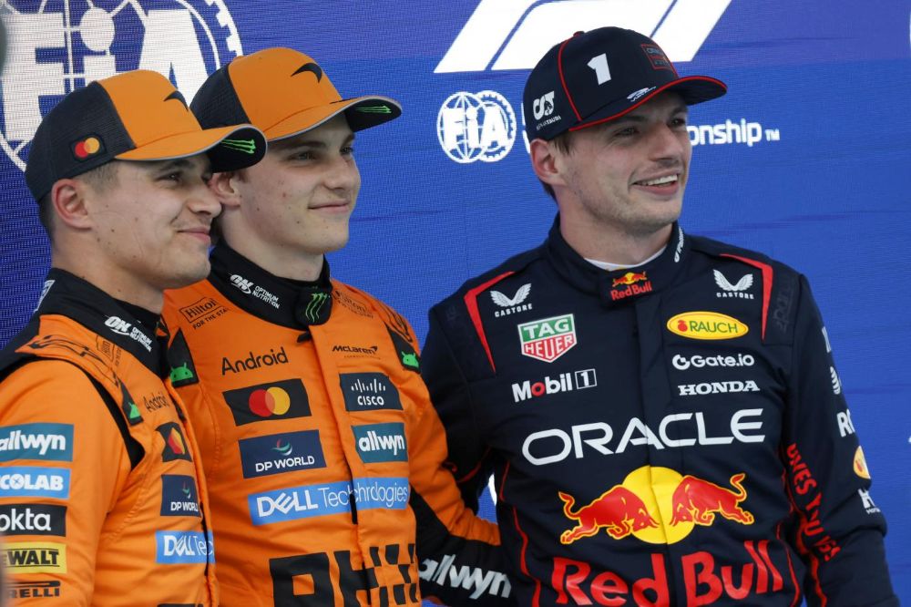 f1 prende il via il fine settimana dei fine settimana norris verstappen e piastri iniziano la battaglia a yas marina