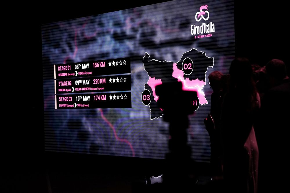 Giro d’Italia 2026, Mauro Vegni: “Una Corsa Rosa moderna con tappe più brevi e insidiose. Su Vingegaard…”