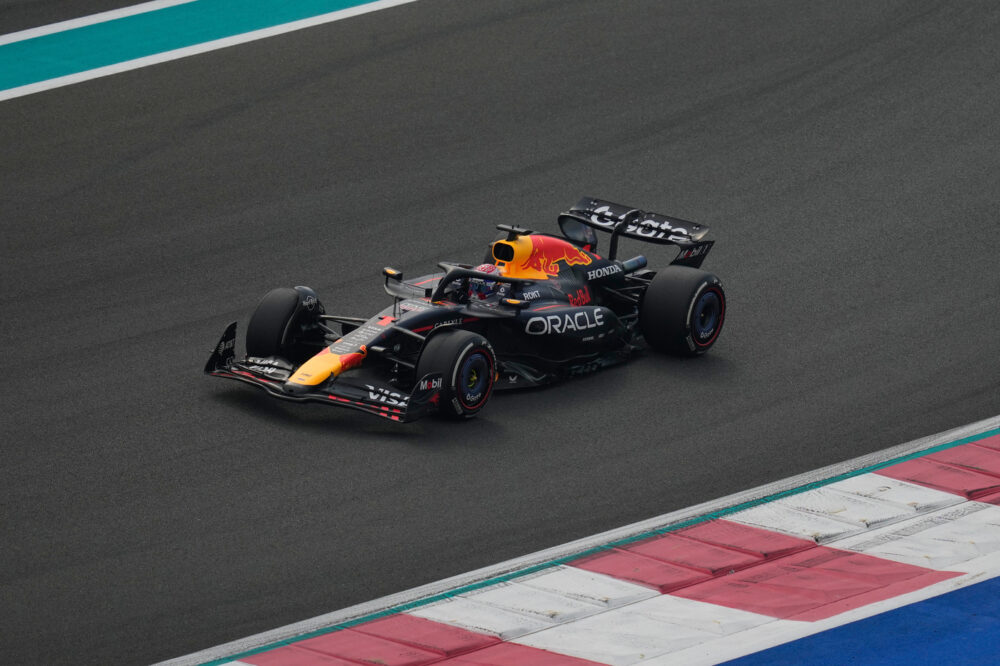 F1 oggi in tv, GP Abu Dhabi 2025: orari FP3 e qualifiche, programma, streaming