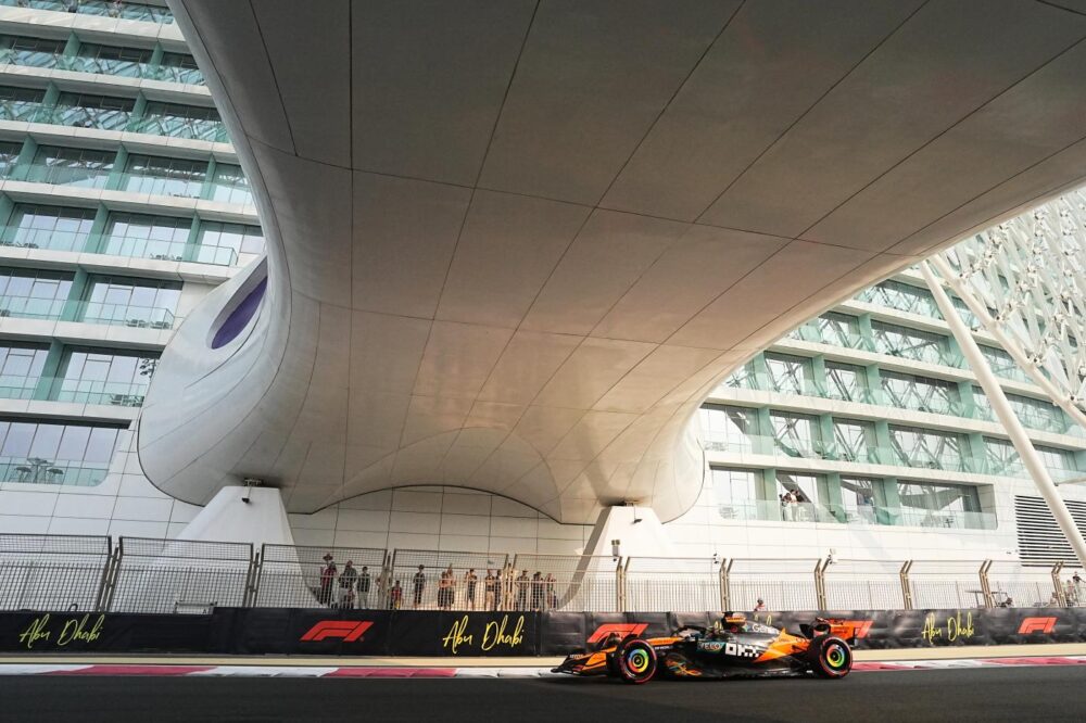 A che ora la gara di F1 su TV8, GP Abu Dhabi 2025: programma in chiaro A che ora la gara di F1 su TV8, GP Abu Dhabi 2025: programma in chiaro