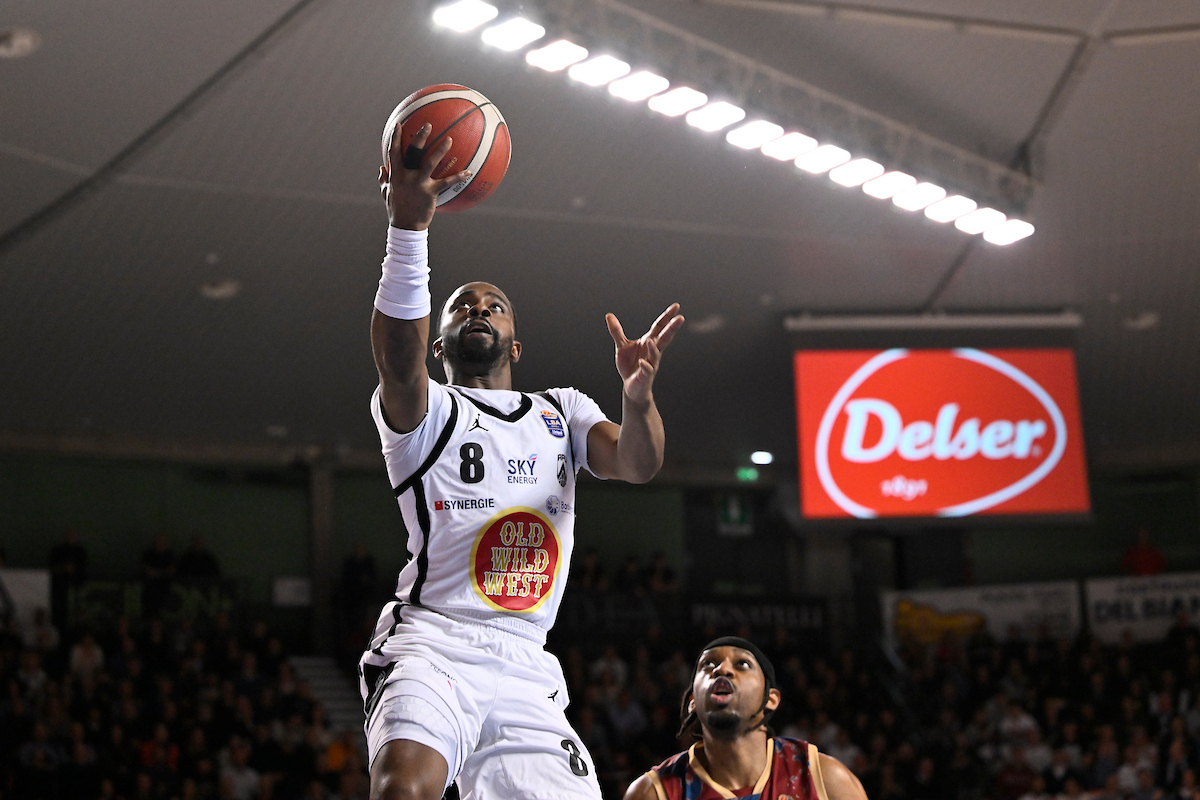 Basket: Udine perde Hickey, positivo all’antidoping