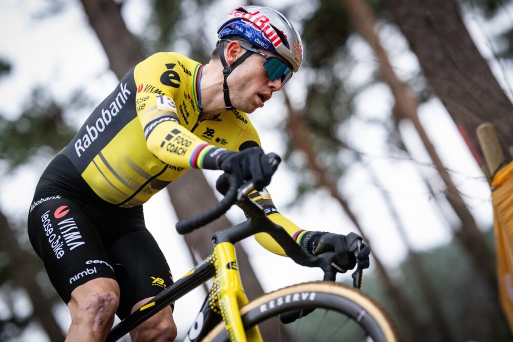 Pessime notizie per Wout Van Aert: infortunio alla caviglia e stagione di ciclocross finita