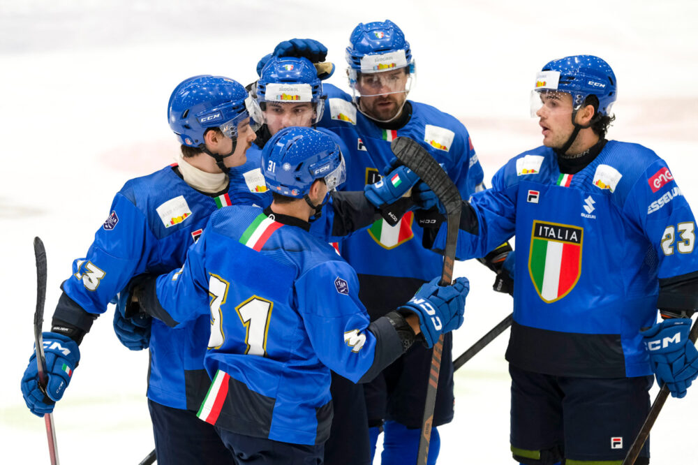 hockey ghiaccio l8217italia piega l8217ungheria nel match d8217esordio del tamas sarkozy memorial da Oasport.it hockey ghiaccio l8217italia piega l8217ungheria nel match d8217esordio del tamas sarkozy memorial