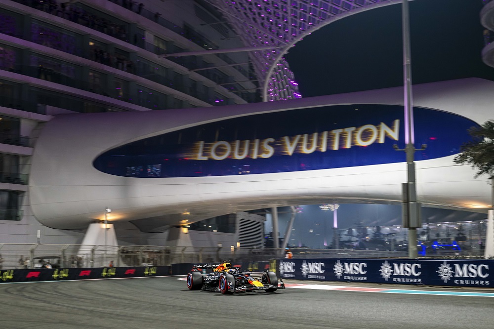 LIVE F1, GP Abu Dhabi 2025 in DIRETTA: Norris può amministrare, Verstappen spera nel miracolo LIVE F1, GP Abu Dhabi 2025 in DIRETTA: Norris può amministrare, Verstappen spera nel miracolo