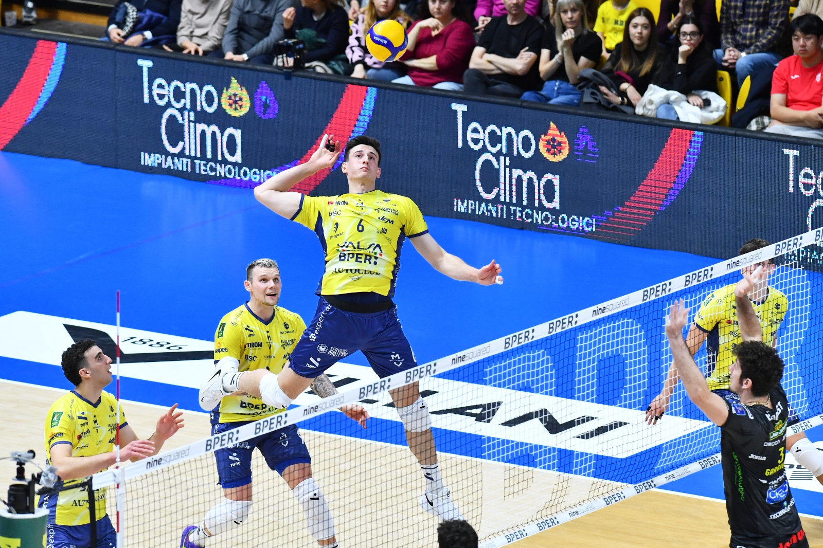Volley, i migliori italiani della decima giornata di Superlega. Sanguinetti, che andata! Michieletto e Giannelli sempre presenti