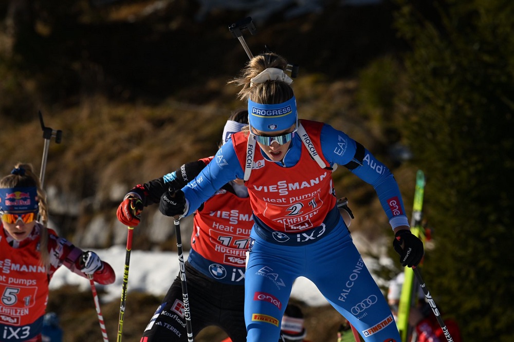 Staffetta femminile biathlon