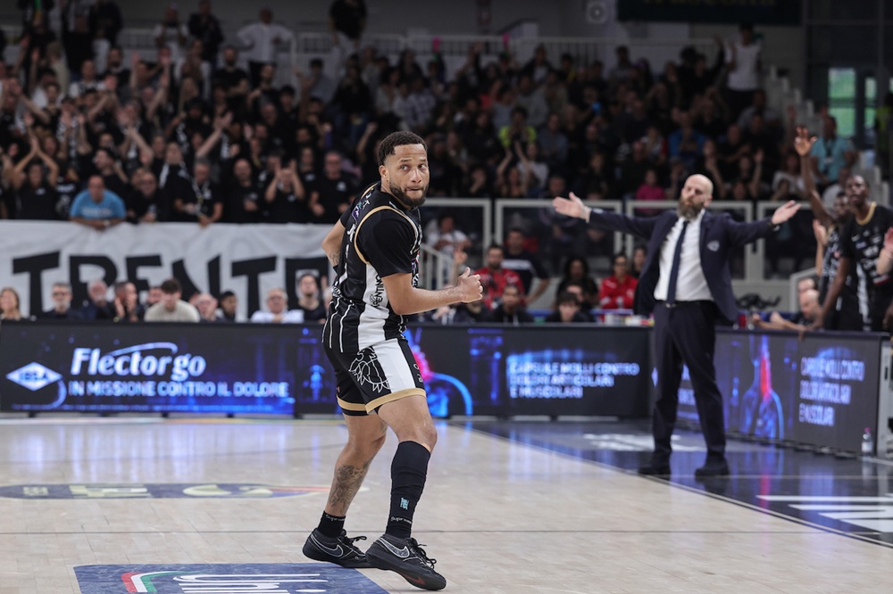 Basket, pesante vittoria di Trento in Eurocup. La Dolomiti sbanca Ulm segnando 100 punti