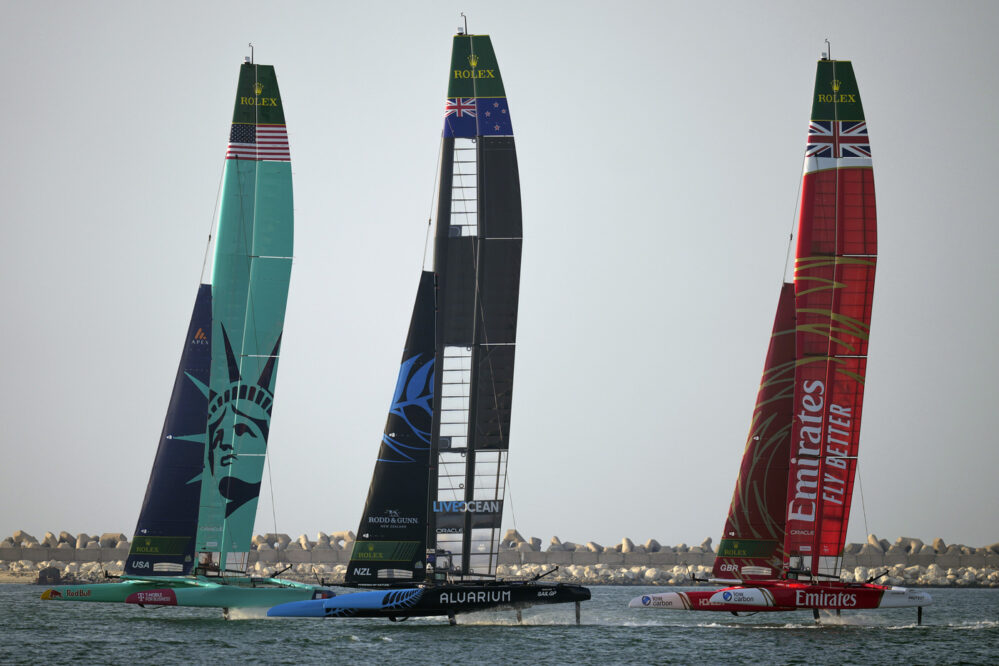 Vela, l’Italia è ottava dopo una giornata al SailGP di Perth. Esordio trionfale per Artemis