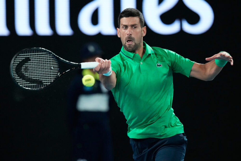 Australian Open 2026, Djokovic domina Martinez e si qualifica per il secondo turno
