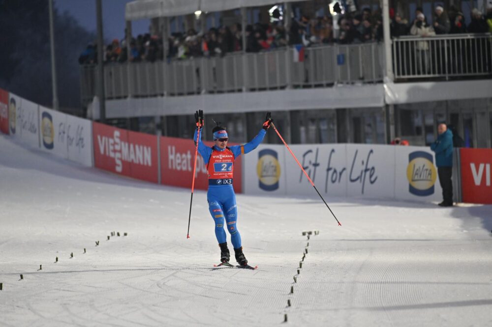 L’Italia vince la staffetta mista di Nove Mesto! Giacomel micidiale in ultima frazione L’Italia vince la staffetta mista di Nove Mesto! Giacomel micidiale in ultima frazione