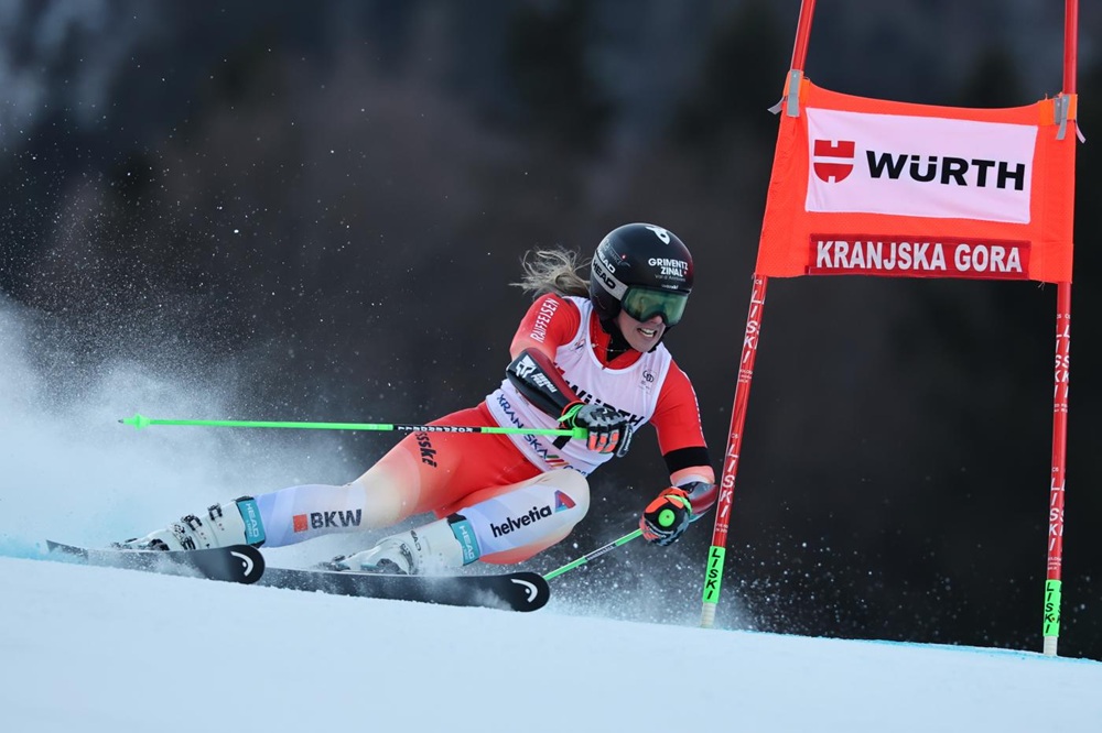camille rast guida il complesso gigante di kranjska gora bene della mea fatica goggia da Oasport.it camille rast guida il complesso gigante di kranjska gora bene della mea fatica goggia