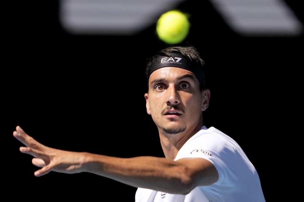 Lorenzo Sonego travolge lo spagnolo Taberner e approda al secondo turno degli Australian Open