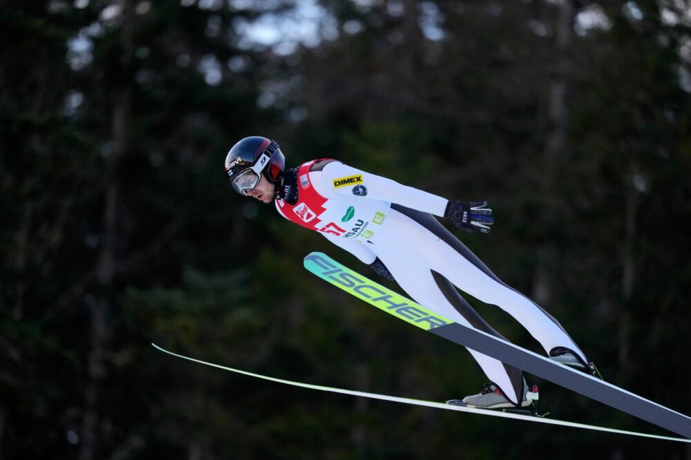 Combinata nordica: Herola e Thomas Rettenegger in evidenza nell’ultima serie di salti di allenamento alle Olimpiadi