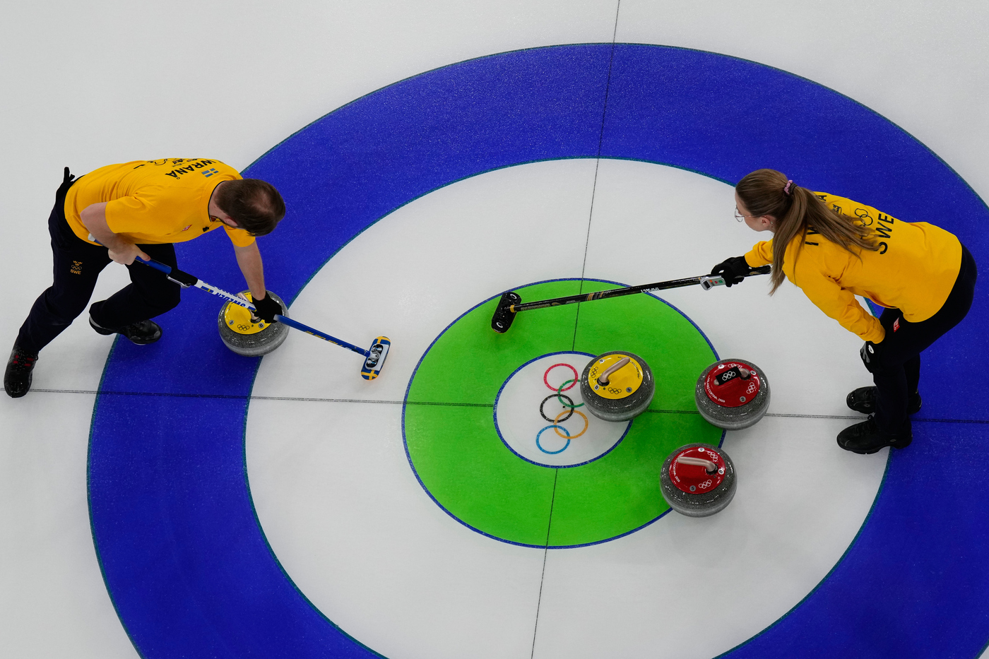 Curling, non solo Italia: anche la Svezia cade nella quarta sessione del doppio misto alle Olimpiadi. Bene la Gran Bretagna
