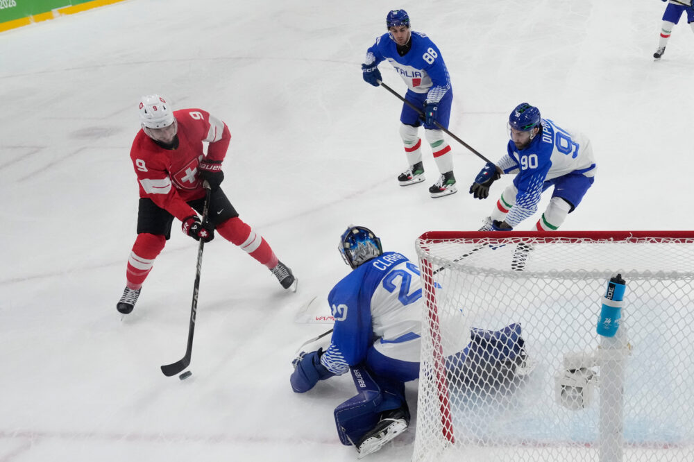 hockey ghiaccio l8217italia saluta le olimpiadi non sfigurando contro la svizzera da Oasport.it hockey ghiaccio l8217italia saluta le olimpiadi non sfigurando contro la svizzera
