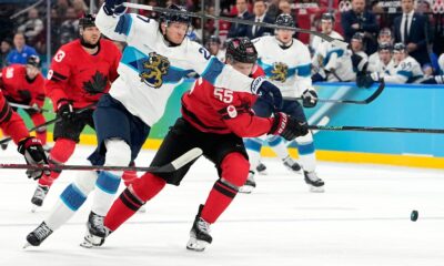 Finlandia Canada hockey ghiaccio