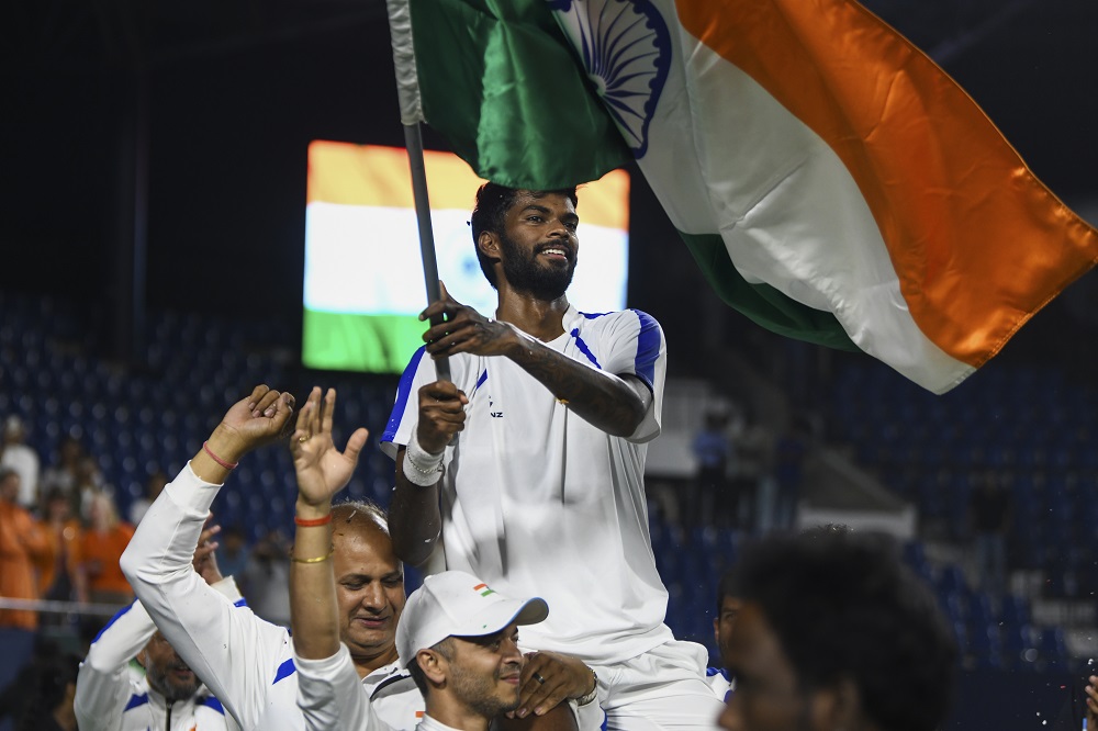 Dhakshineshwar Suresh