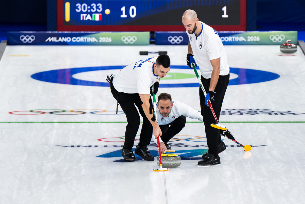 ROBOANTI! L’Italia piega il fenomeno Edin e inizia con una super vittoria il torneo maschile di curling!