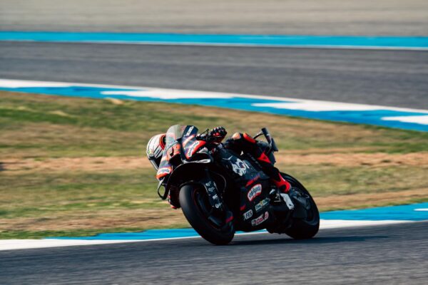 LIVE MotoGP, GP Thailandia 2026 in DIRETTA: Bezzecchi domina le pre ...