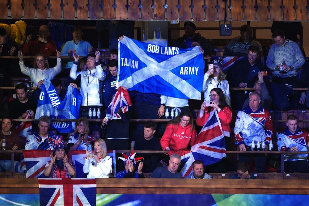 curling la scozia conquista il bronzo ai mondiali sconfitti gli stati uniti nella sfida per il 3176 posto da Oasport.it curling la scozia conquista il bronzo ai mondiali sconfitti gli stati uniti nella sfida per il 3176 posto