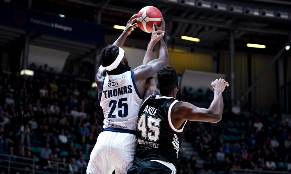 Rashawn Thomas e Nicola Akele