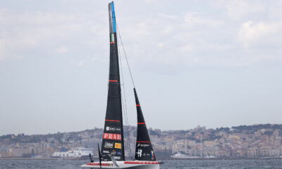 Luna Rossa AC40