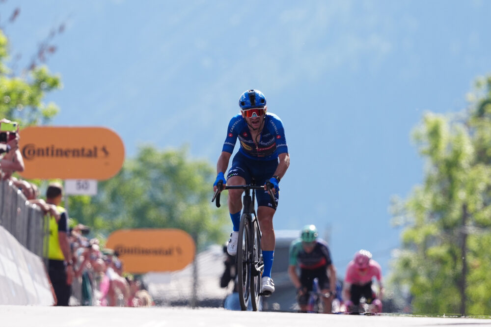 giro d8217italia 2026 tutte le classifiche ciccone miglior scalatore piganzoli sogna la maglia bianca da Oasport.it giro d8217italia 2026 tutte le classifiche ciccone miglior scalatore piganzoli sogna la maglia bianca