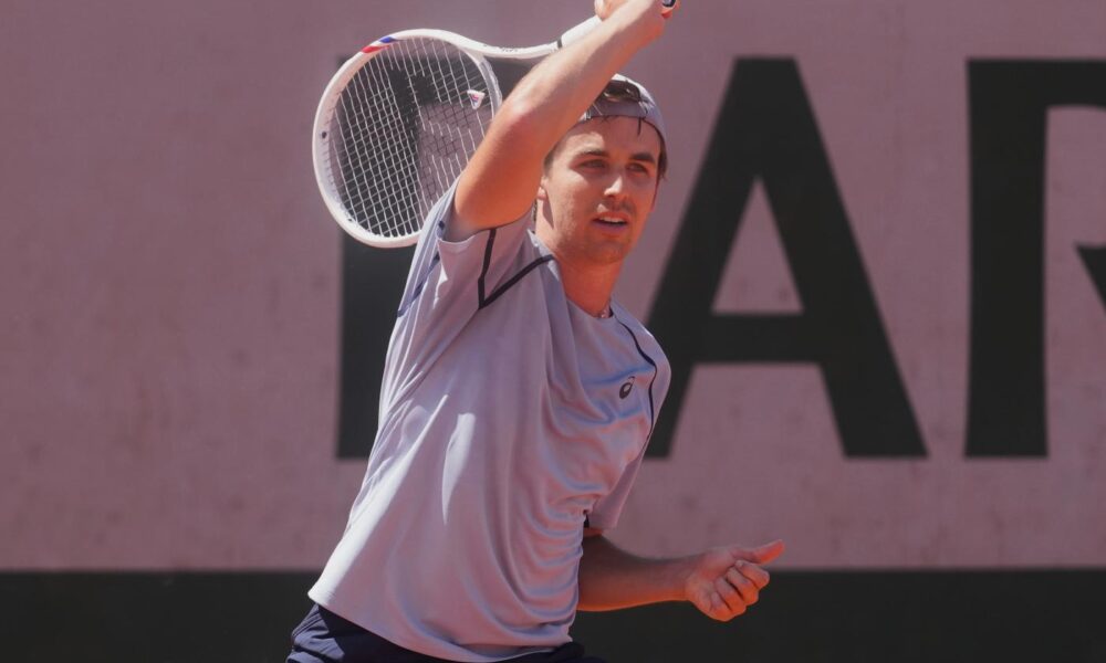 Zachary Svajda